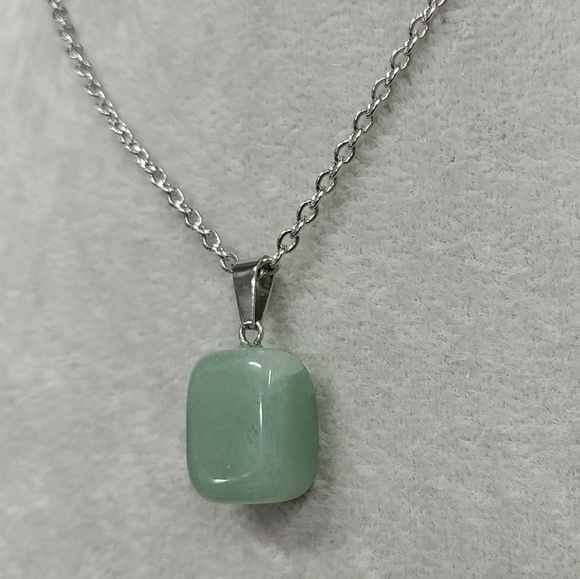 Green Aventurine Necklace Natural Gemstone Crystal Pendant Stainless-Steel Chain - Picture 7 of 13
